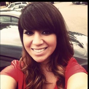 Meet your Posher, Candice